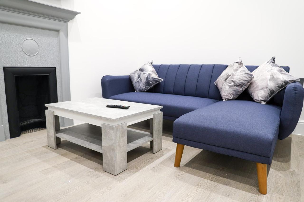 16 Queen Avenue City Centre Serviced Apartment W Free Parking Liverpool Exteriör bild